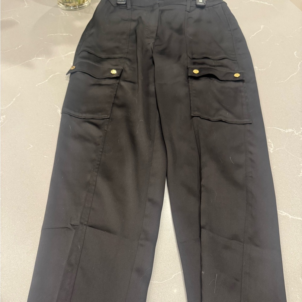 White House, black market, tapered, unity trouser pants - size 2 black in color
